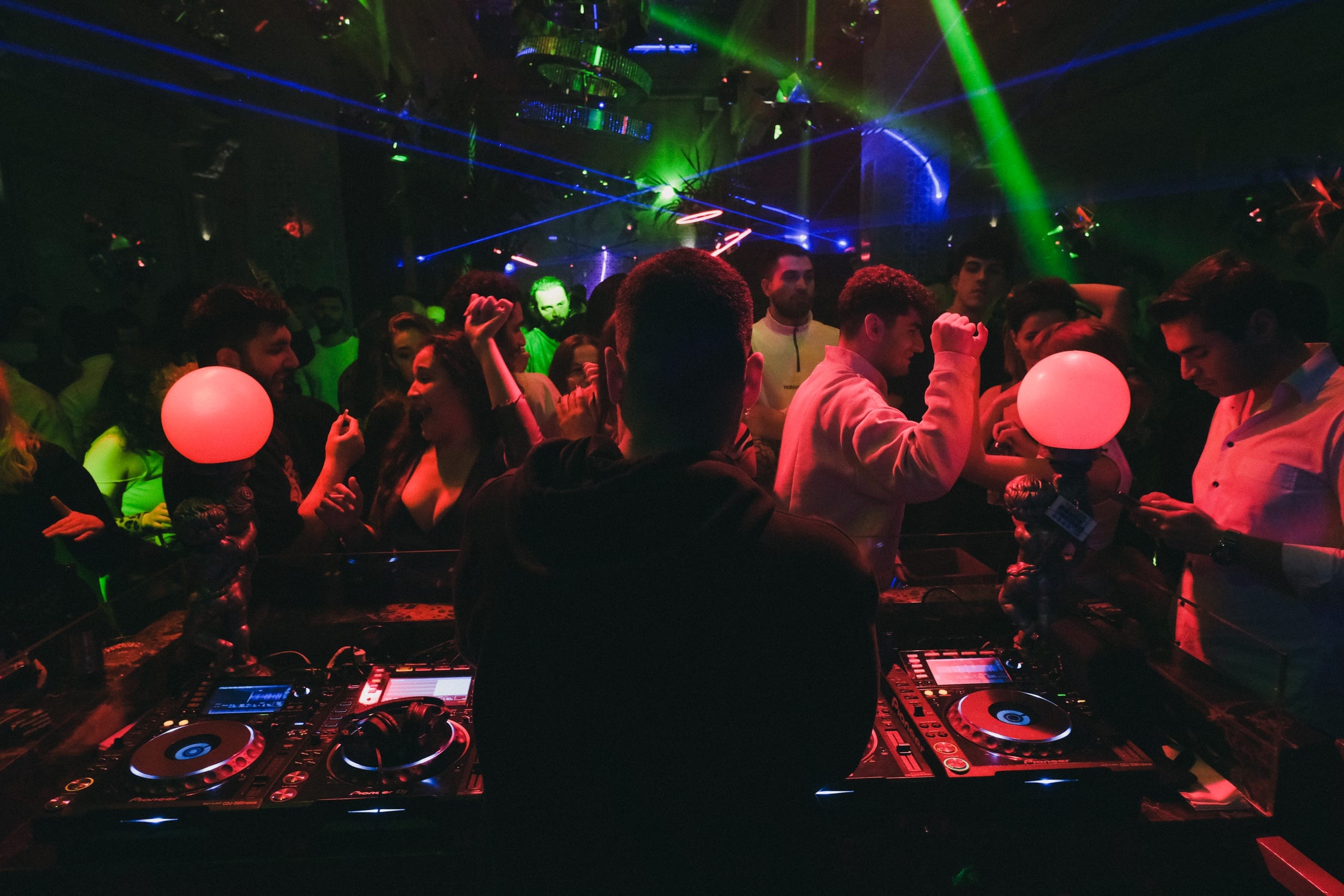 RNB Nights at Kastel — Saucy Events, Istanbul